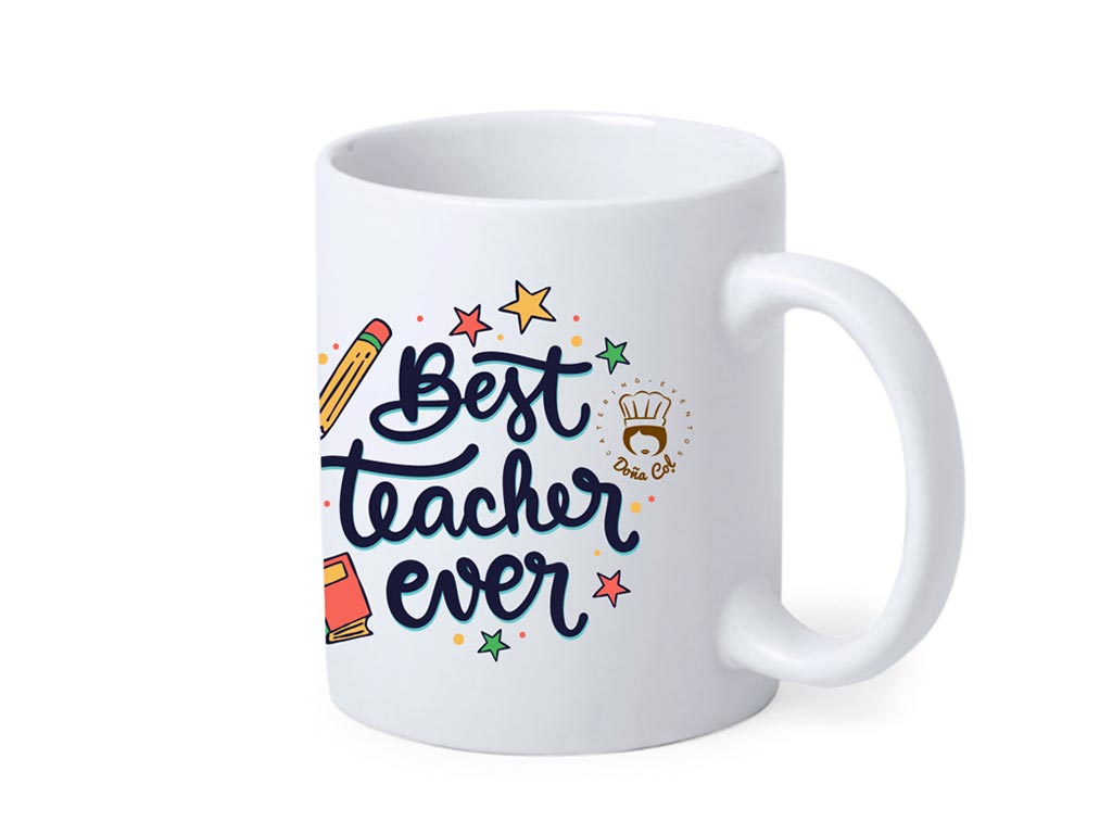 Taza para regalar a tu profe BEST TEACHER EVER. Doña Col. Complementos